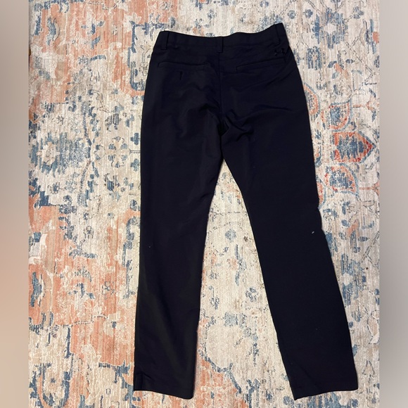 Men’s Under Armor Pants - Picture 3 of 3